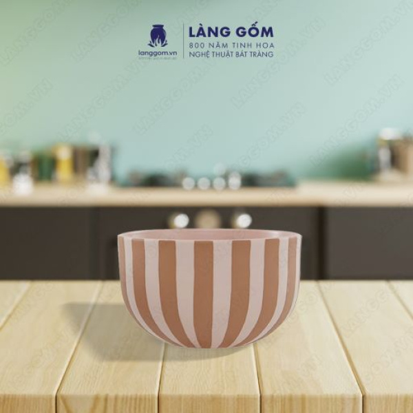 Bát kẻ sọc